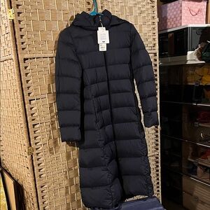Uniqlo Women's Dark Puffer Coat